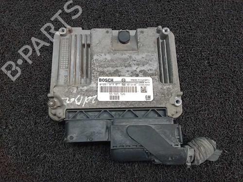 Used Engine control unit (ECU) SAAB 9-3 (YS3F, E79, D79, D75) 1.9 TiD (150 hp) 6870484