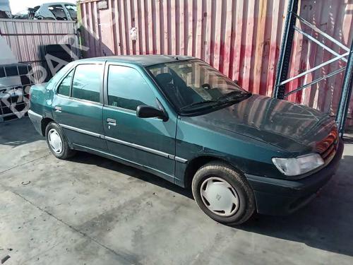 Rear wiper motor PEUGEOT 306 (7B, N3, N5) 1.9 SLD | BP6533184M102 