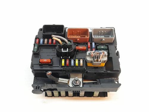 Used Fuse box Fuse box 24645925 24645925
