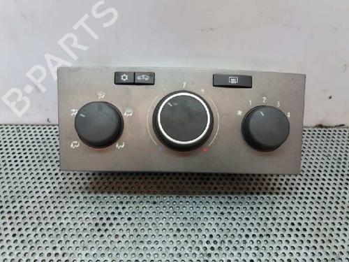 climate-control-opel-astra-h-a04-13201300-2004-2005-2006-2007-2008-2009-2010-2011-2012-2013-2014-594205 main image