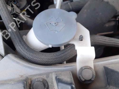 windscreen-washer-tank-nissan-qashqai-iii-j12-2021-32497353 main image