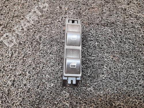 Used Right front window switch Right front window switch BMW 3 (E46) 320 d (136 hp) 7575658 7575658