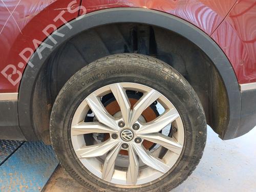 Venstre bagtil skærm liste Venstre bagtil skærm liste VW TIGUAN (AD1, AX1) 2.0 TDI (150 hp) 34040937 34040937