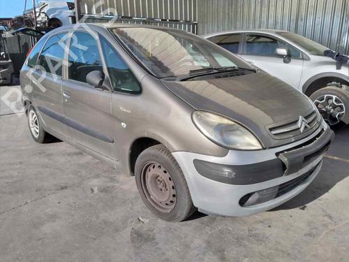 Front left interior door handle CITROËN XSARA PICASSO (N68) 1.6 HDi | BP20236687I13 