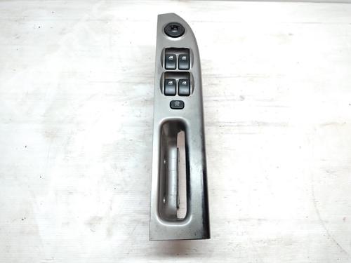 Used Left front window switch KIA CARENS I MPV (FC, FJ) 2.0 CRDi (113 hp) 31352604