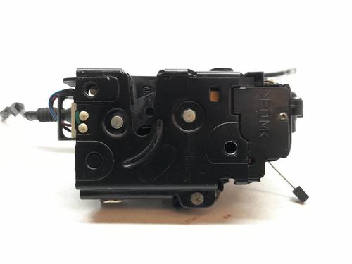Rear right lock VW PASSAT B5.5 (3B3) 1.9 TDI | BP17369804C99 