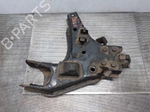 Used Left front suspension arm FORD MAVERICK (UDS, UNS) 2.7 TD (100 hp) 595654