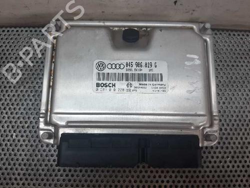 Used Engine control unit (ECU) Engine control unit (ECU) AUDI A2 (8Z0) 1.4 TDI (75 hp) 4427177 4427177
