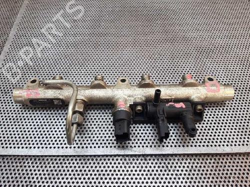 Used Injection rail Injection rail 3520611 3520611