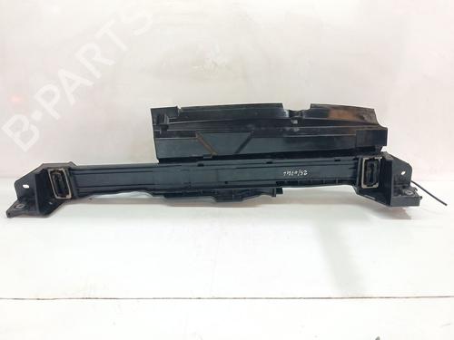 Frontplade/Frontkurv Frontplade/Frontkurv PEUGEOT 308 SW II (LC_, LJ_, LR_, LX_, L4_) 1.5 BlueHDi 130 (131 hp) 35806885 35806885