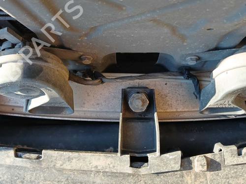 Used Front bumper reinforcement Front bumper reinforcement 39552254 39552254