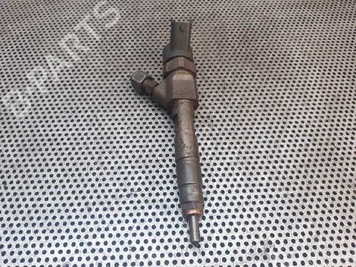 Used Injector NISSAN PRIMERA Hatchback (P12) 1.9 dCi (120 hp) 2900634