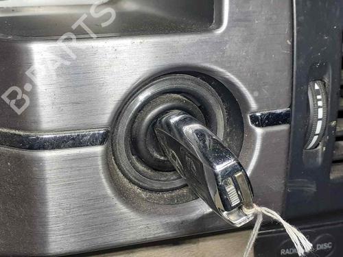 BP30436645M83 main image