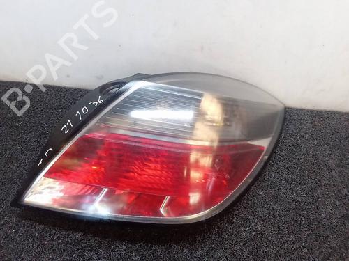 Used Right taillight Right taillight 8221165 8221165
