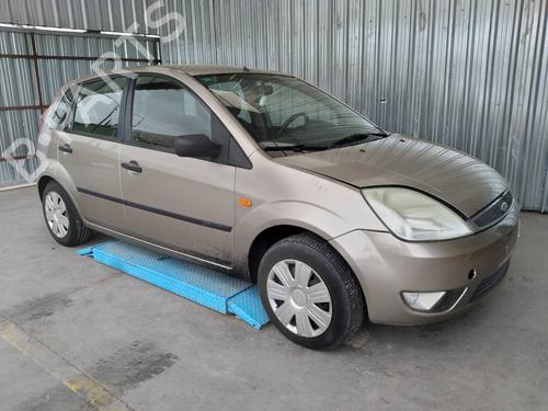 Left mirror FORD FIESTA V (JH_, JD_) 1.4 TDCi | BP9303947C26 