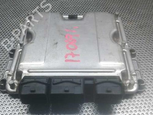 Used Engine control unit (ECU) Engine control unit (ECU) CITROËN C5 I (DC_) [2001-2005] 865985 865985