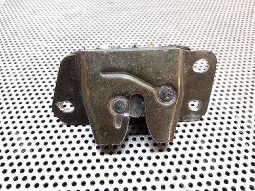 Rear left lock HYUNDAI SANTA FÉ I (SM) 2.4 16V | BP4441542C100 