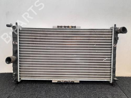 Used Water radiator Water radiator DAEWOO NUBIRA Saloon (J150) [1999-2003] 8193435 8193435
