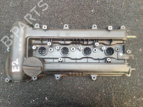 Used Valve cover Valve cover 14042771 14042771