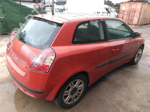Interrupteur de vitre avant gauche FIAT STILO (192_) 1.9 JTD (192_XE1A) | BP4655311I27 