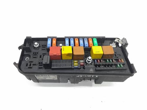 Used Fuse box Fuse box 15827082 15827082