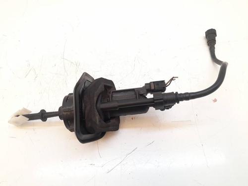 Used Clutch slave cylinder Clutch slave cylinder 14245628 14245628