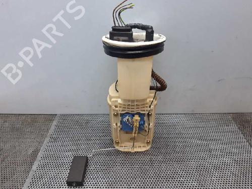 Used Fuel pump VW PASSAT B5.5 Variant (3B6) 2.0 (130 hp) 3136632