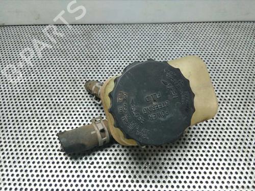 Used Power steering reservoir TOYOTA AVENSIS (_T25_) [2003-2008]  14033910