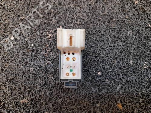 Right front window switch SUZUKI ALTO VII (GF, HA25_, HA35_) | BP10165963I26 - Image 2