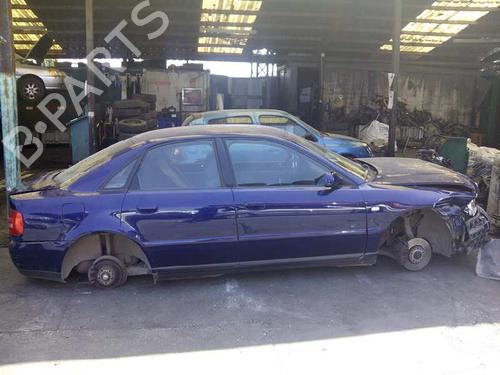 Høyre bak utvendig håndtak AUDI A4 B5 (8D2) 1.9 TDI | BP1596832C130 