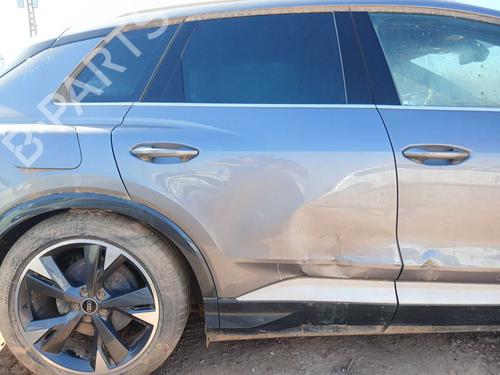 Used Right rear door Right rear door 39430270 39430270