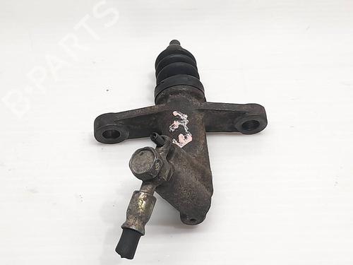 Clutch slave cylinder OPEL MONTEREY A (M92) 3.1 TD (UBS69D, UBS69G) | BP20983371M113 