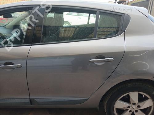 left-rear-door-renault-megane-iii-hatchback-bz01_-b3_-2008-36292772 main image