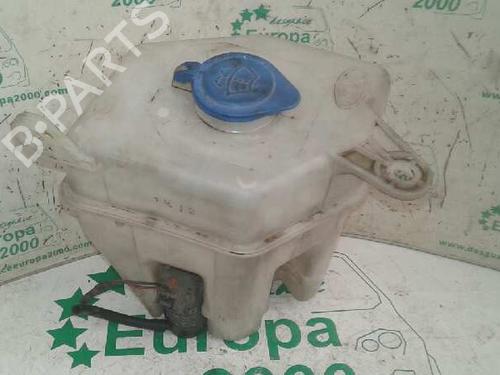 windscreen-washer-tank-kia-rio-i-hatchback-dc-13-2000-2001-2002-2003-2004-2005-2006-12312927 main image