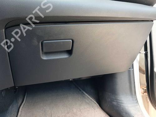 Used Glove box Glove box 38045791 38045791