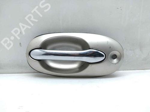 Used Front left exterior door handle KIA CARNIVAL I (UP) 2.9 TDi (126 hp) 22329387