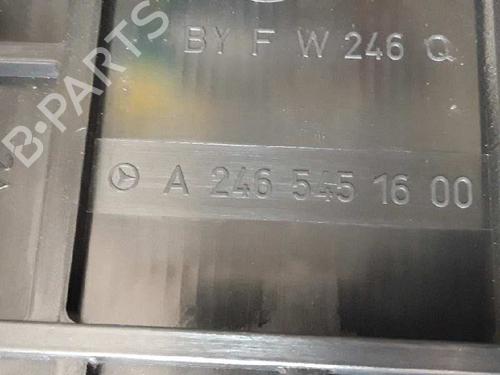 Fuse box MERCEDES-BENZ GLA-CLASS (X156) GLA 180 (156.942) | BP4884470E1 