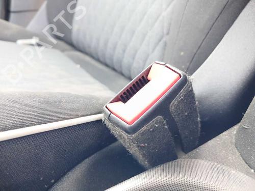 Used Seat buckle Seat buckle 37194282 37194282