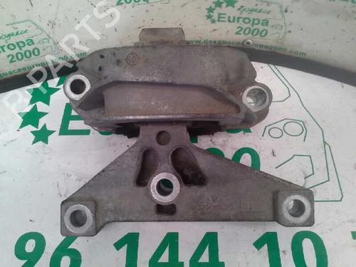 Used Engine mount Engine mount 10245005 10245005