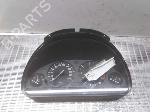 Kombiinstrument BMW 5 (E39) 520 i (150 hp) 208746