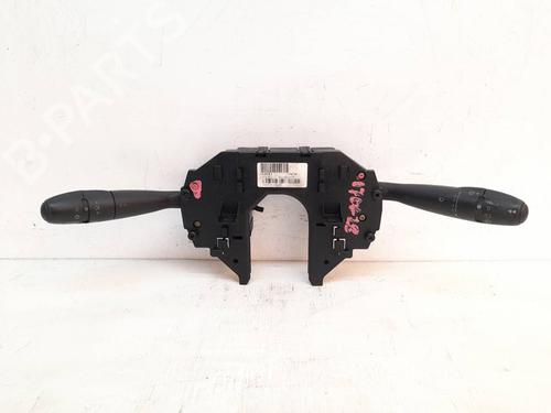 Used Headlight switch Headlight switch CITROËN C4 I (LC_) [2004-2014] 1358057 1358057