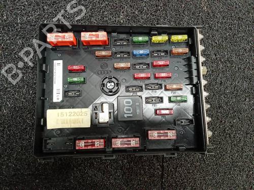 Used Fuse box Fuse box VW PASSAT B6 (3C2) [2005-2011] 8844294 8844294