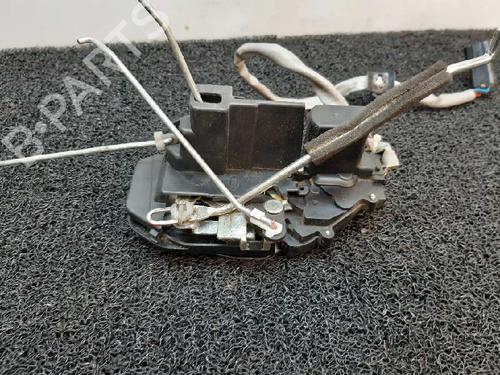 Front right lock KIA CARENS II MPV (FJ) 2.0 CRDi | BP4419335C97 