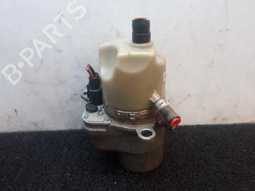 Used Steering pump Steering pump VOLVO V50 (545) [2003-2012] 4415961 4415961