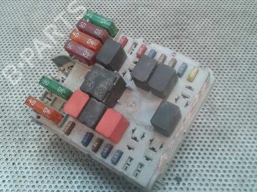 Used Fuse box Fuse box 1022649 1022649