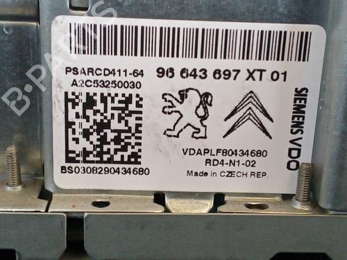 Used Radio PEUGEOT 207 (WA_, WC_) [2006-2015]  6895953