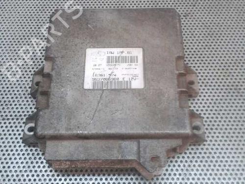 Used Engine control unit (ECU) Engine control unit (ECU) 721809 721809