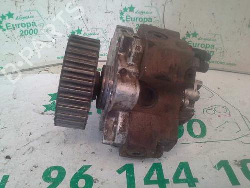 Used Injection pump RENAULT SCÉNIC II (JM0/1_) [2003-2010]  593201