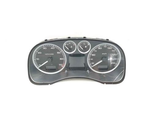 Used Instrument cluster Instrument cluster 32496978 32496978