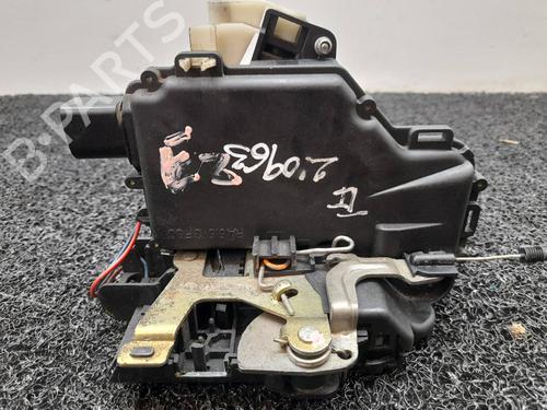 Rear left lock VW BORA I (1J2) 1.6 16V | BP8124408C100 